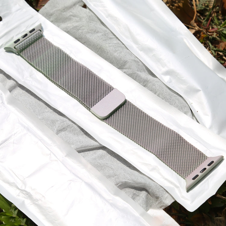 For Apple Watch Series 7 41mm / 6 & SE & 5 & 4 40mm / 3 & 2 & 1 38mm Color-changing Magnetic Nylon Watch Band