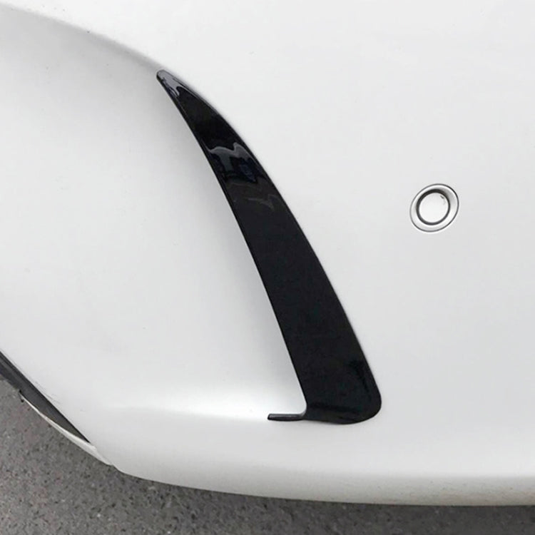 Car Rear Bumper Air Outlet Wind Knife Blade Decoration Sticker Strip for Mercedes-Benz C Class W205
