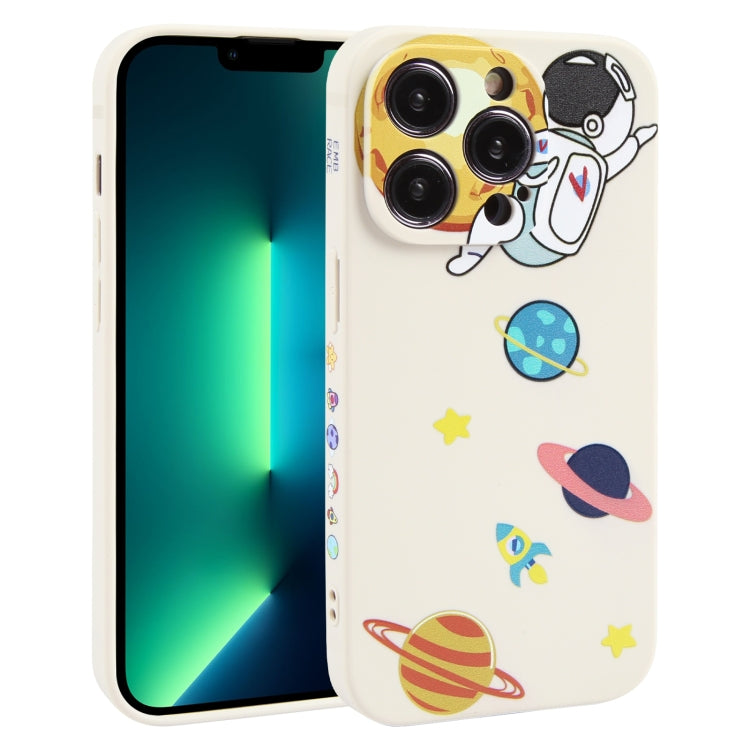 Hug Moon Astronaut Pattern TPU Phone Case, For iPhone 14 Plus, For iPhone 14, For iPhone 14 Pro, For iPhone 14 Pro Max, For iPhone SE 2022 / SE 2020 / 8 / 7, For iPhone 13 Pro Max, For iPhone 13 Pro, For iPhone 13, For iPhone 13 mini, For iPhone 12����...