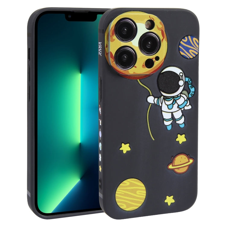 Hug Moon Astronaut Pattern TPU Phone Case, For iPhone 14 Plus, For iPhone 14, For iPhone 14 Pro, For iPhone 14 Pro Max, For iPhone SE 2022 / SE 2020 / 8 / 7, For iPhone 13 Pro Max, For iPhone 13 Pro, For iPhone 13, For iPhone 13 mini, For iPhone 12����...