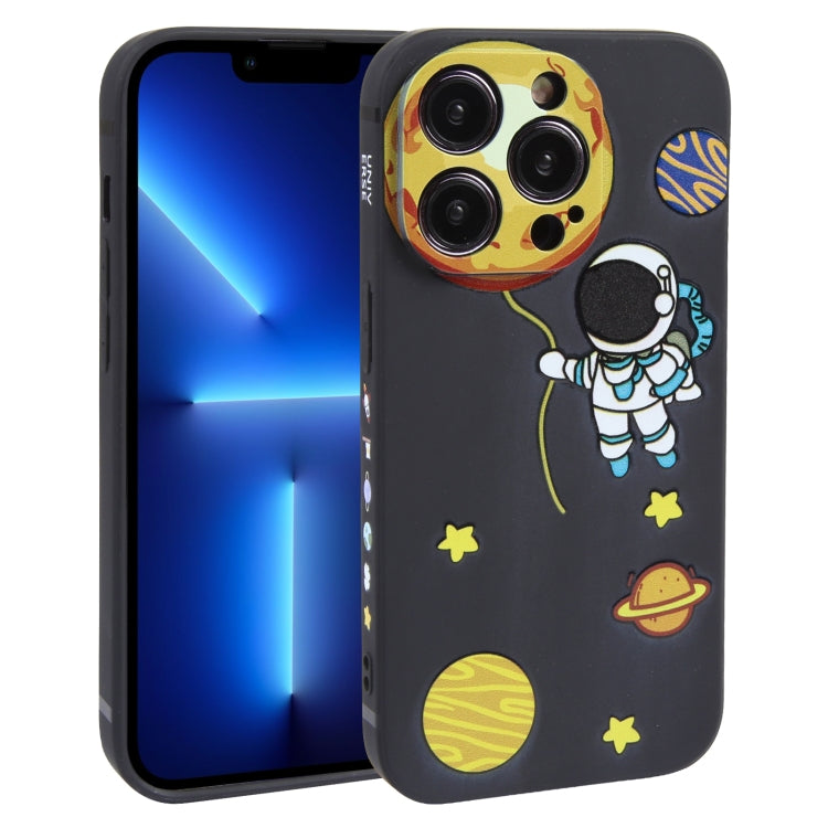 Hug Moon Astronaut Pattern TPU Phone Case, For iPhone 14 Plus, For iPhone 14, For iPhone 14 Pro, For iPhone 14 Pro Max, For iPhone SE 2022 / SE 2020 / 8 / 7, For iPhone 13 Pro Max, For iPhone 13 Pro, For iPhone 13, For iPhone 13 mini, For iPhone 12����...