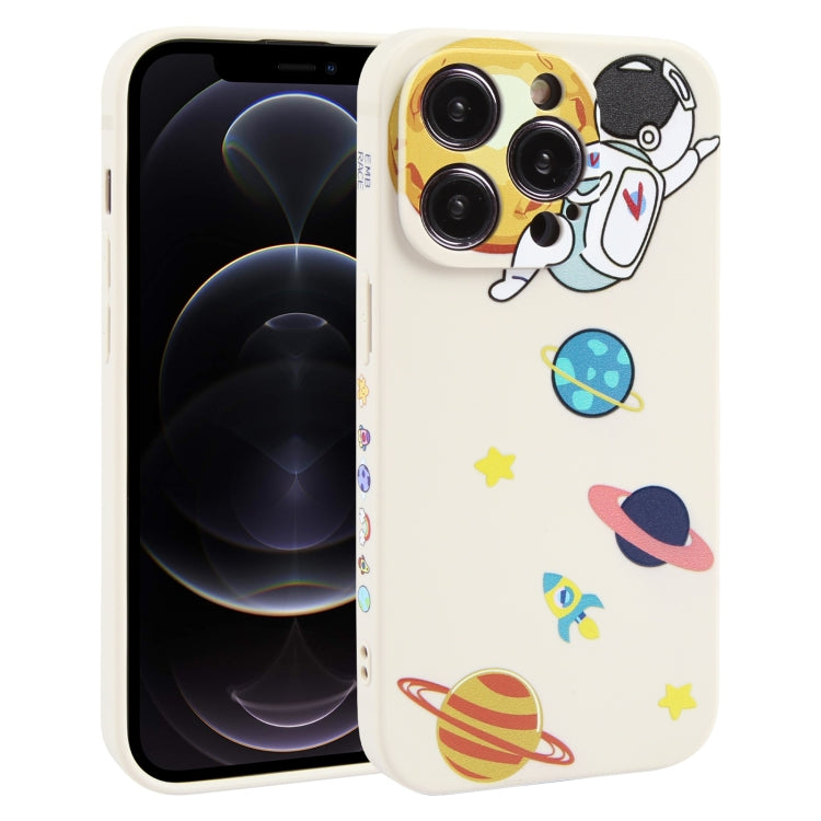 Hug Moon Astronaut Pattern TPU Phone Case, For iPhone 14 Plus, For iPhone 14, For iPhone 14 Pro, For iPhone 14 Pro Max, For iPhone SE 2022 / SE 2020 / 8 / 7, For iPhone 13 Pro Max, For iPhone 13 Pro, For iPhone 13, For iPhone 13 mini, For iPhone 12����...