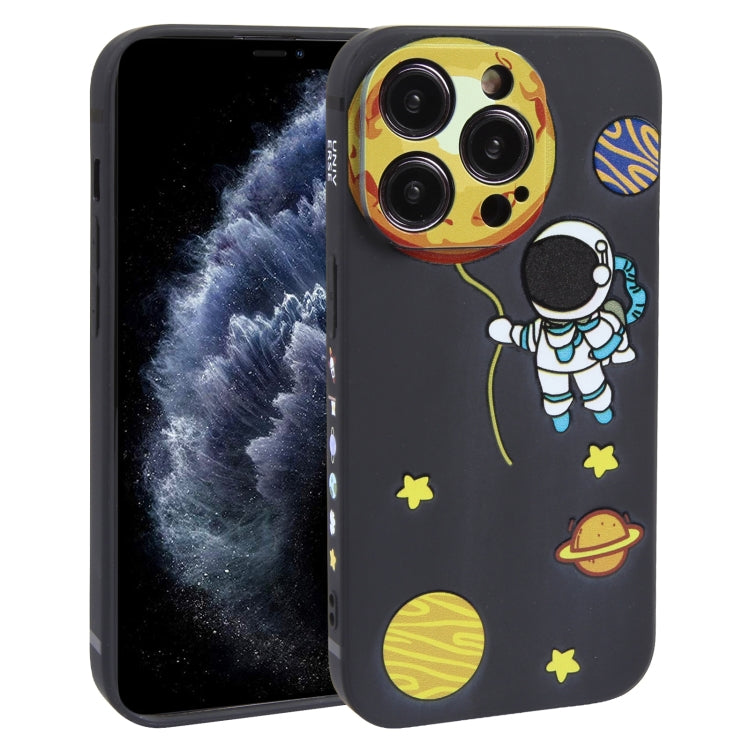 Hug Moon Astronaut Pattern TPU Phone Case, For iPhone 14 Plus, For iPhone 14, For iPhone 14 Pro, For iPhone 14 Pro Max, For iPhone SE 2022 / SE 2020 / 8 / 7, For iPhone 13 Pro Max, For iPhone 13 Pro, For iPhone 13, For iPhone 13 mini, For iPhone 12����...