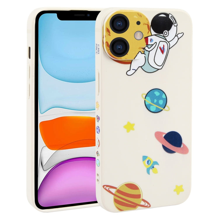 Hug Moon Astronaut Pattern TPU Phone Case, For iPhone 14 Plus, For iPhone 14, For iPhone 14 Pro, For iPhone 14 Pro Max, For iPhone SE 2022 / SE 2020 / 8 / 7, For iPhone 13 Pro Max, For iPhone 13 Pro, For iPhone 13, For iPhone 13 mini, For iPhone 12����...