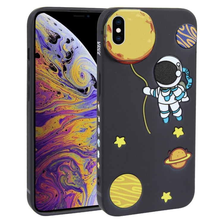 Hug Moon Astronaut Pattern TPU Phone Case, For iPhone 14 Plus, For iPhone 14, For iPhone 14 Pro, For iPhone 14 Pro Max, For iPhone SE 2022 / SE 2020 / 8 / 7, For iPhone 13 Pro Max, For iPhone 13 Pro, For iPhone 13, For iPhone 13 mini, For iPhone 12����...