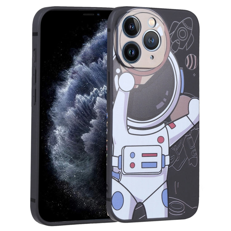 Spaceman Binoculars Phone Case, For iPhone SE 2022 / SE 2020 / 8 / 7, For iPhone 13 Pro Max, For iPhone 13 Pro, For iPhone 13, For iPhone 13 mini, For iPhone 12, For iPhone 12 Pro Max, For iPhone 12 Pro, For iPhone 12 mini, For iPhone 11 Pro Max�������...